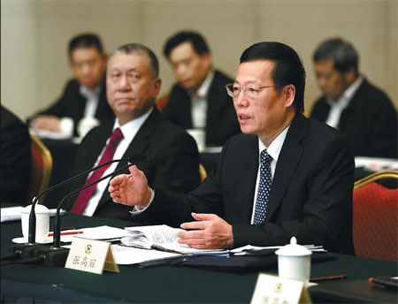 China ushers in new cabinet leadership