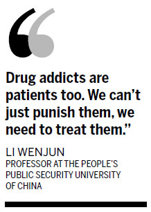Communities help vulnerable drug addicts from relapsing