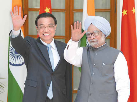 China, India can build trust: Li