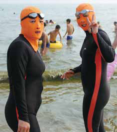 Ski masks become sea masks in Qingdao