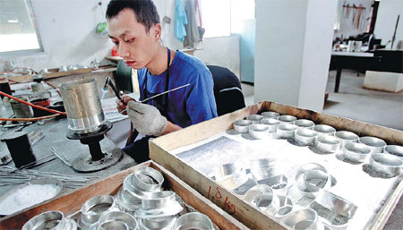 Tin city explores economic shift