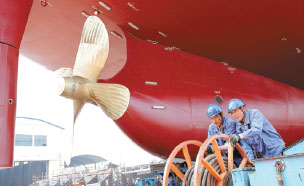 Chinese shipyards to challenge South Korea's dominant rivals