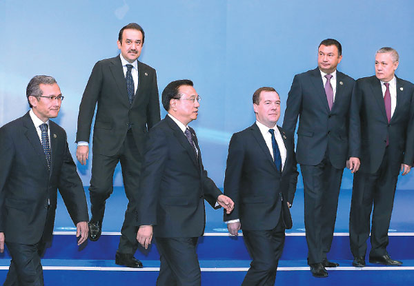 SCO urged to cut trade barriers