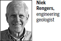 Dutch geologist trains local talents