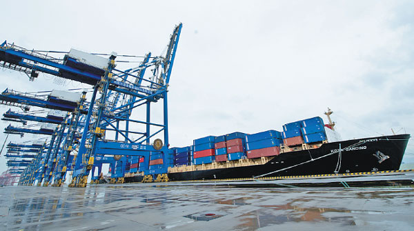 Guangzhou charts ambitious plan to become shipping hub
