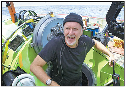 Fans watch James Cameron as deep-sea diver