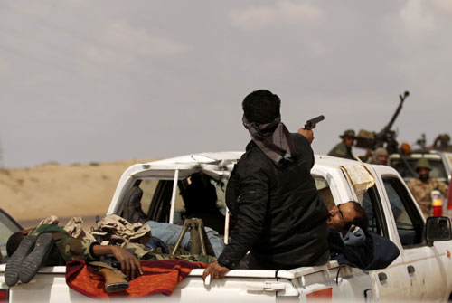 Opposition to Libya attacks grows