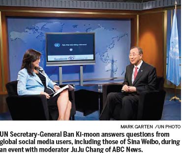 UN chief 'chats' with online audience