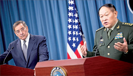 China's defense minister visits Pentagon, Panetta