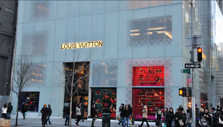 Louis Vuitton to train needy Chinese Americans as bilingual sales staff|Top Stories|chinadaily ...