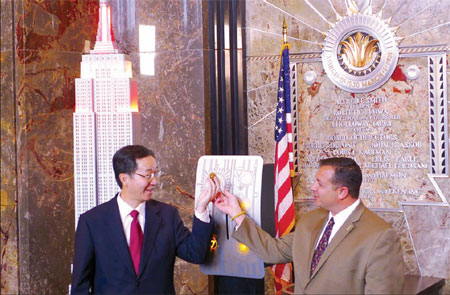 Empire State dons Chinese lights