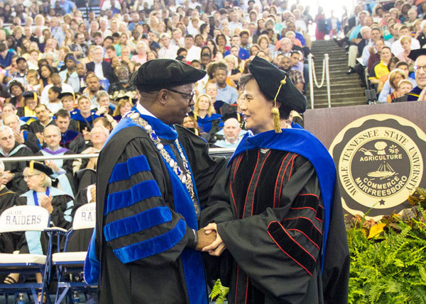 Xu Lin is honored at MTSU commencement ceremony