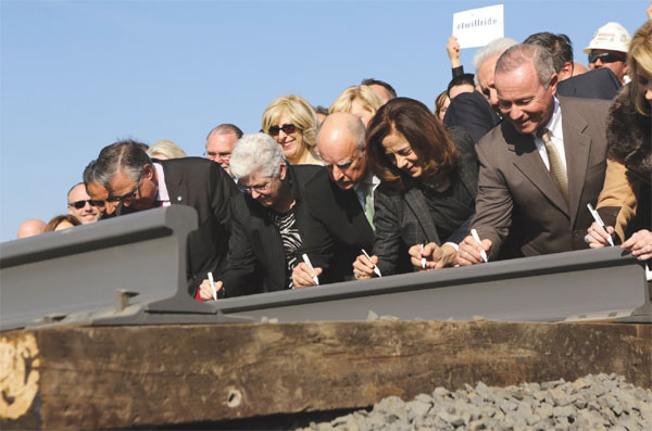 CA high-speed rail breaks ground