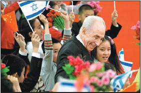 Shimon Peres, 93, was fond of China