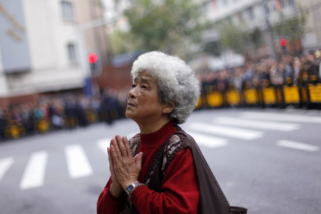 Remembering Shanghai's fire victims