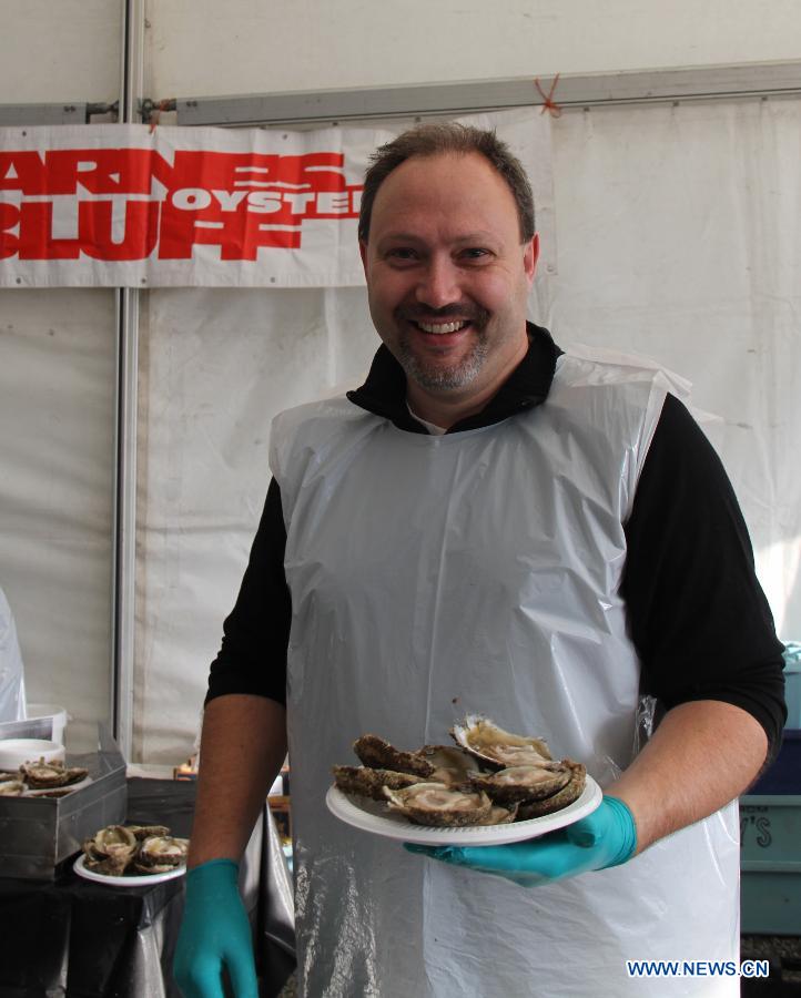 Oysters draw thousands to Bluff, New Zealand