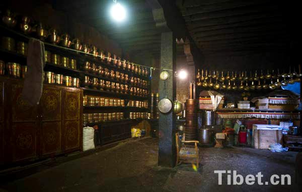 Glimpse of the kitchen in a Tibetan monastery