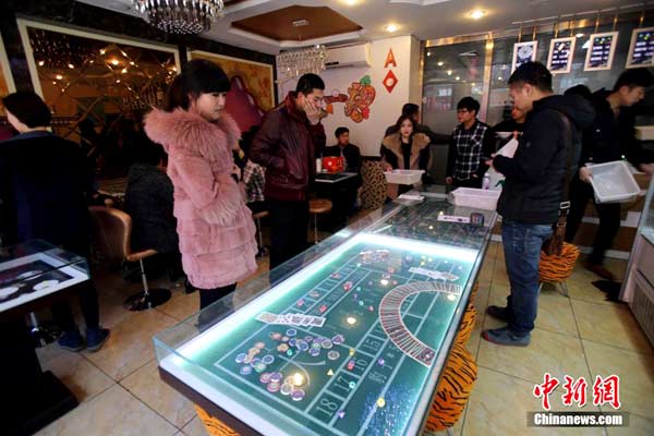 Casino-themed restaurant opens in Taiyuan