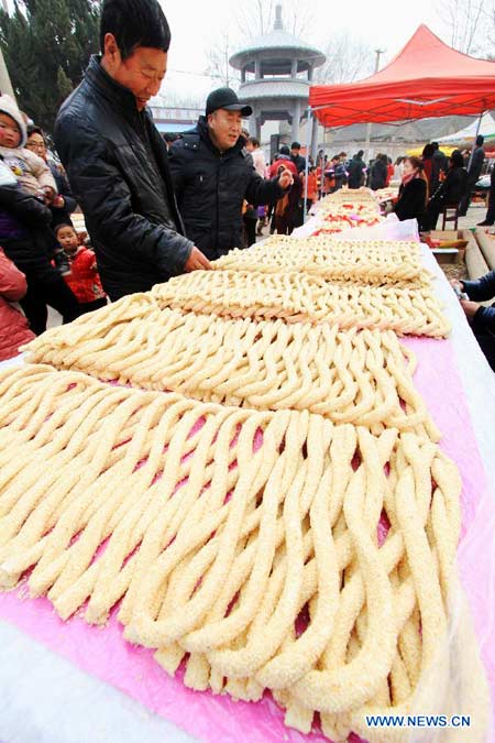 Annual candy fair held in central China's Henan