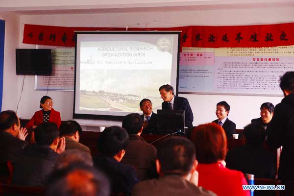 E China village invites foreign experts to teach agricultural tech