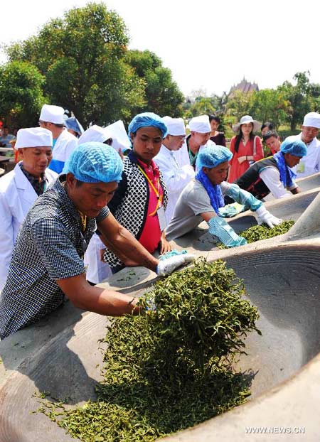 6th Menghai Tea King Carnival opens in Yunnan