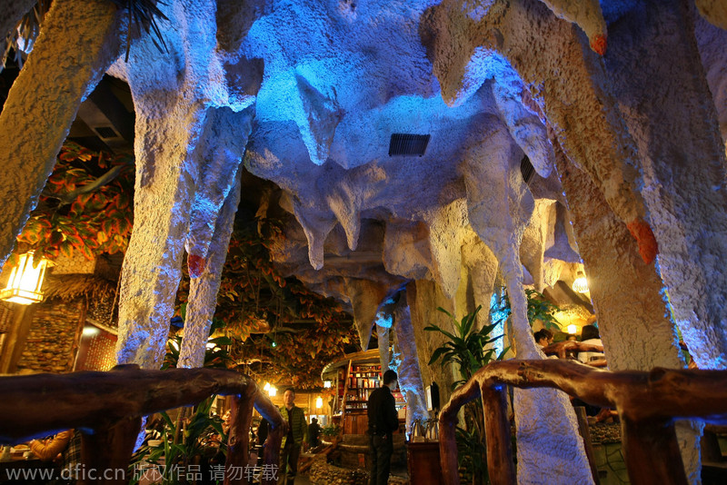 Restaurant in a 'cave'