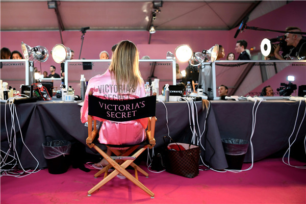 Victoria's Secret rocks Paris with $3M bra