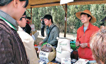 Farmers' fair a hit with those keen to eat green