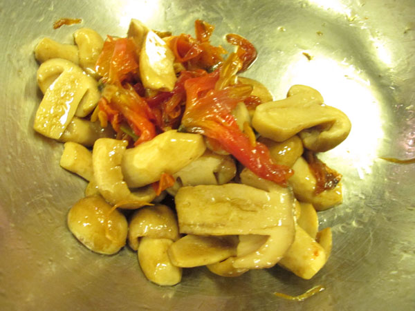 Quilted green russula with lilies
