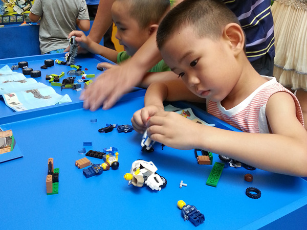 Lego show helps build creativity