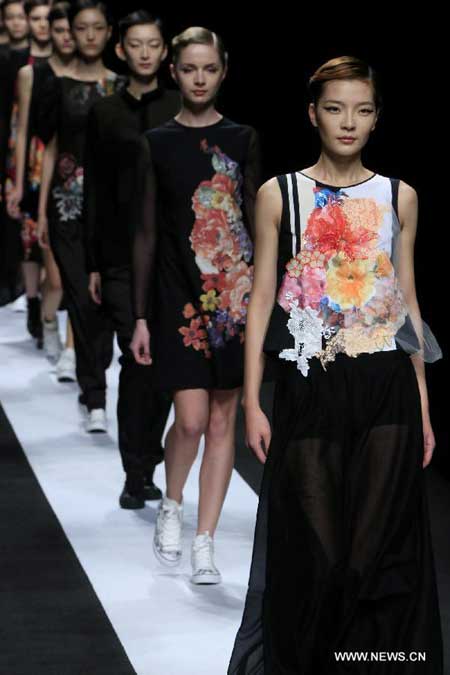 Highlights from China Fashion Week