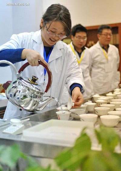 Tea contest held in China's Xiamen
