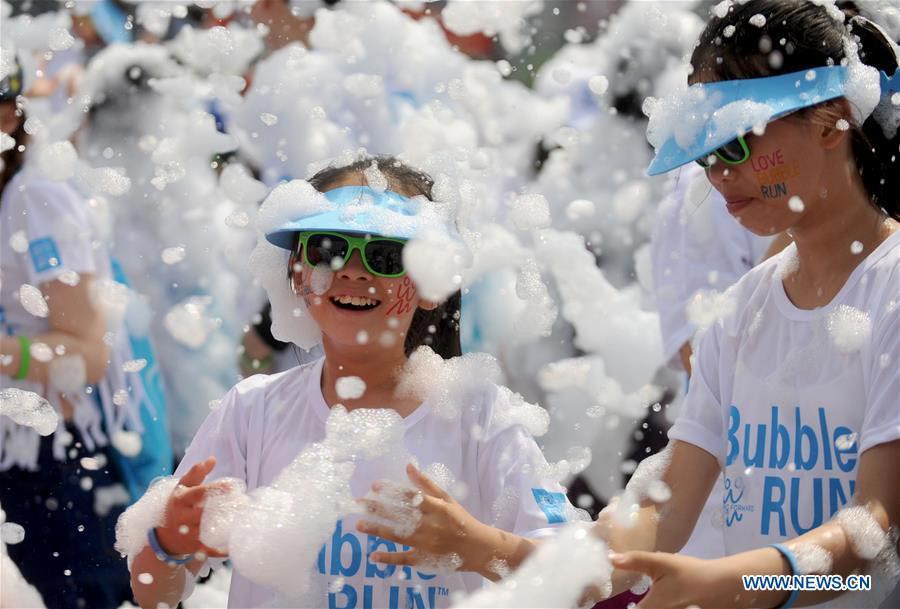 Running and bursting with bubbles in Shenyang