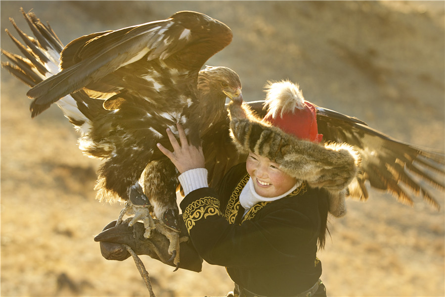 Mongolian eagle hunting - and dreams - take wing on screen