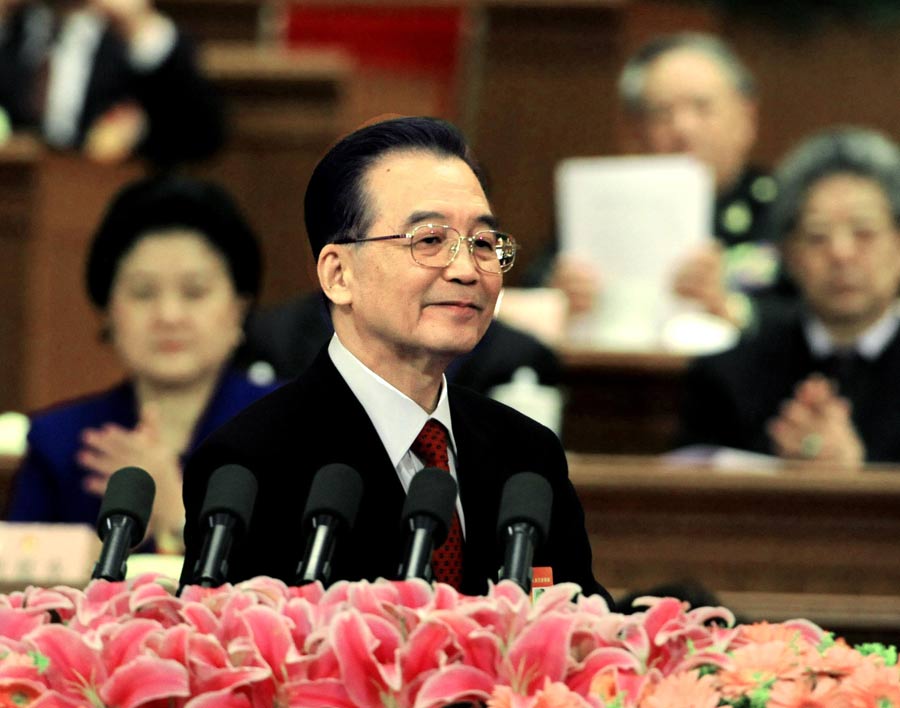 Photos: Wen delivers govt work report 2004-2012