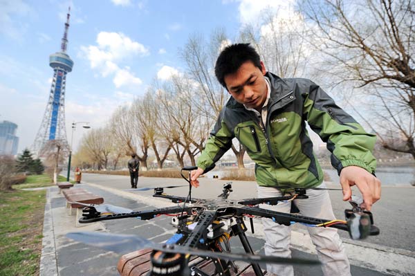 Youth devoted to unmanned aerial vehicle research
