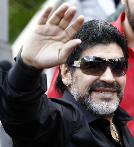 Maradona says Al Wasl offered 'good money'