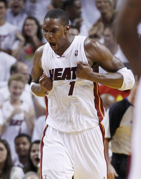 Bosh fired up as Heat bash Bulls