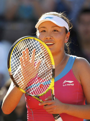 Peng Shuai, Zheng Jie get easy opener at French Open
