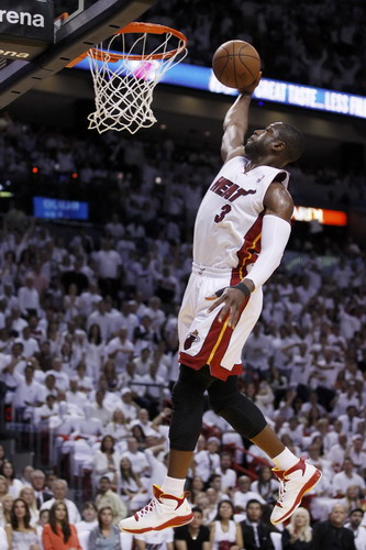 Heat surpass Bulls 101-93 in Game 4 overtime