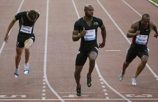 Powell runs fastest 100 metres of year