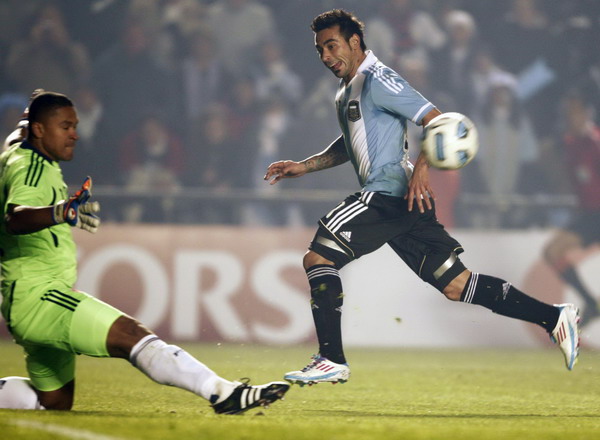 Argentina stumbles to another Copa draw