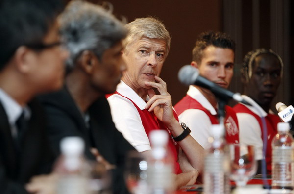 Wenger confident of keeping Fabregas, Nasri