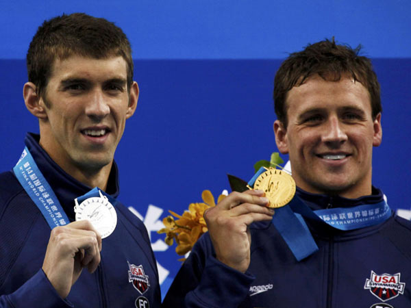 Lochte outclasses Phelps to win 200m freestyle