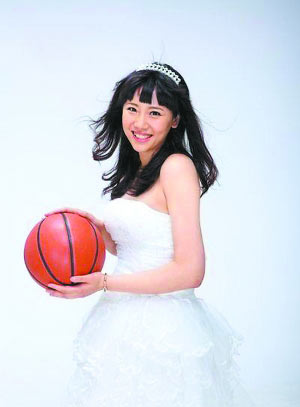 Basketballers ditch uniforms for glam photo shoot