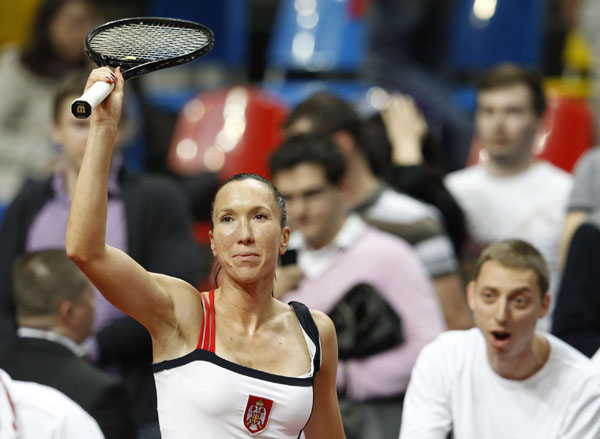 Russia and Serbia level at 1-1 in Fed Cup semi
