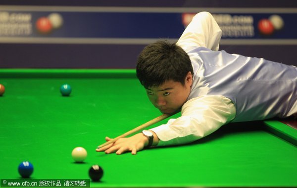 Ding Junhui blames shock defeat on tables and fans