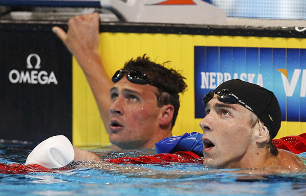 Lochte beats Phelps to qualify for London