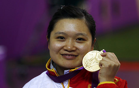China&#39;s Guo Wenjun won the gold medal in the women&#39;s 10m Air Pistol finals competition at the London 2012 Olympic Games in the Royal Artillery Barracks at ... - d4bed9d53455117f74c253