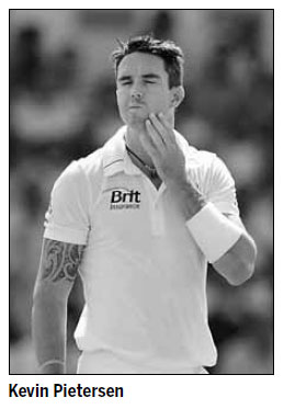 SA boss says Pietersen texts were 'banter'